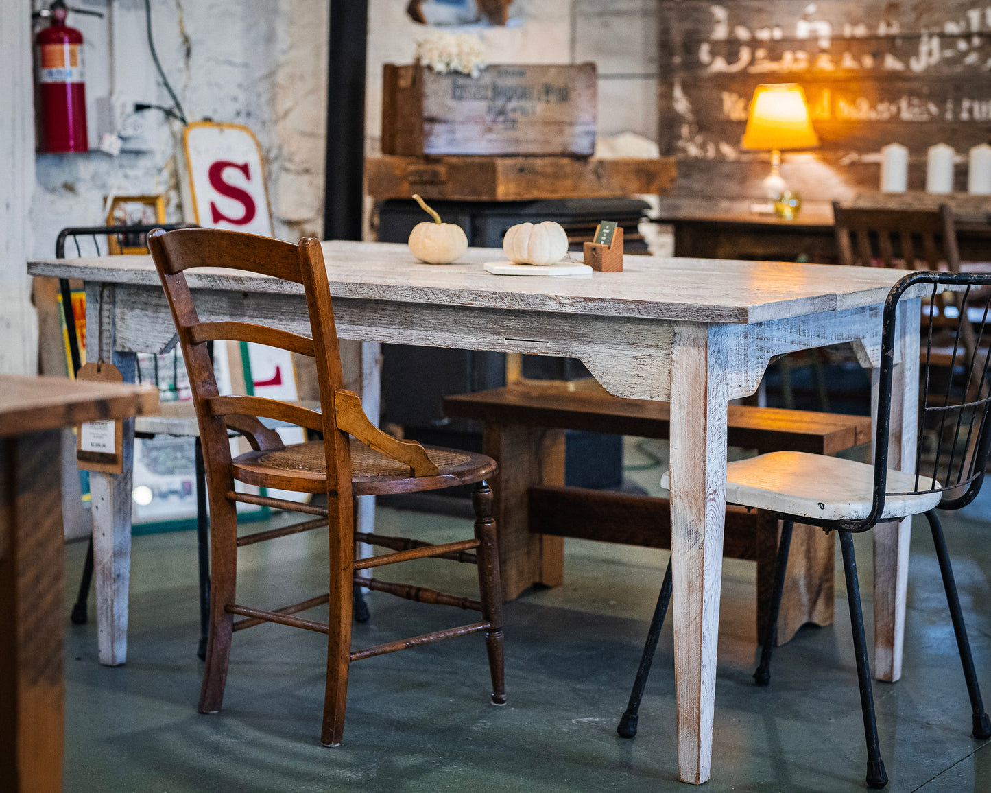 Kitchen Table -- Plank Style (White)